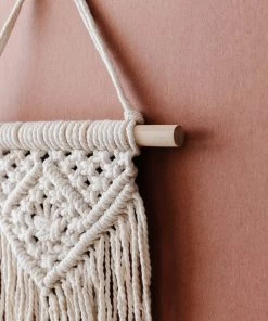Judy Alibaba Hand Woven Macrame Wall Hanging New