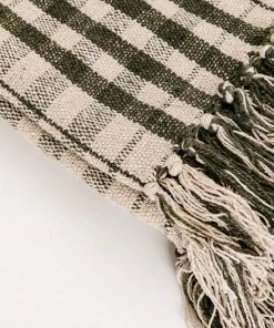 Creative Co Op New Lewis Woven Plaid Throw