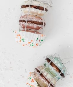 Lone Fox French Macaron Ornament