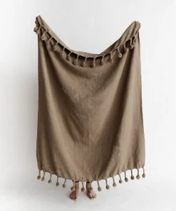 Bloomingville Pom Pom Herringbone Throw