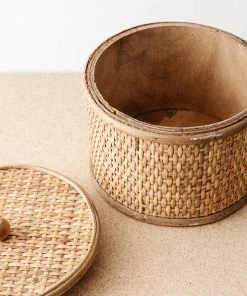 47th & Main New Round Rattan Storage Box