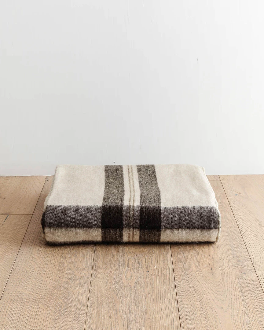 ECUALAMA New Kaden Plaid Alpaca Bed Blanket / Throw 3 ECUALAMA New Kaden Plaid Alpaca Bed Blanket / Throw