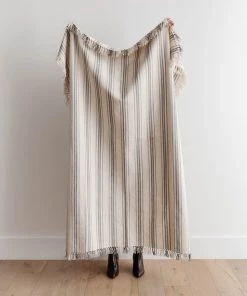 Home Collections By Raghu New Alma Woven Grain Sack Throw (Cream)