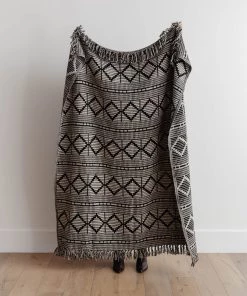 Bloomingville New Oswald Reversable Recycled Cotton Throw