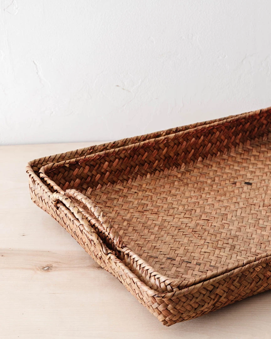 47th & Main Seagrass Trays (Set Of 2) 5 47th & Main Seagrass Trays (Set Of 2)