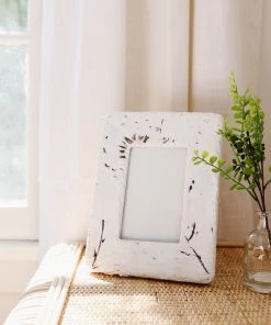 Lone Fox New Embossed Wildflower Frame