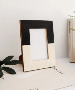Lone Fox New Jux Resin Photo Frame