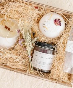 Among The Flowers (Faire)