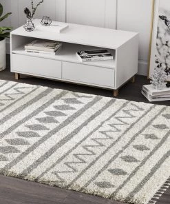 Lone Fox New Nelly Shag Rug